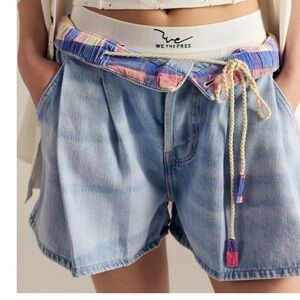 Free People NWT Clark Pleated Denim Blue Relaxed Shorts size XL NWT $128 MSRP